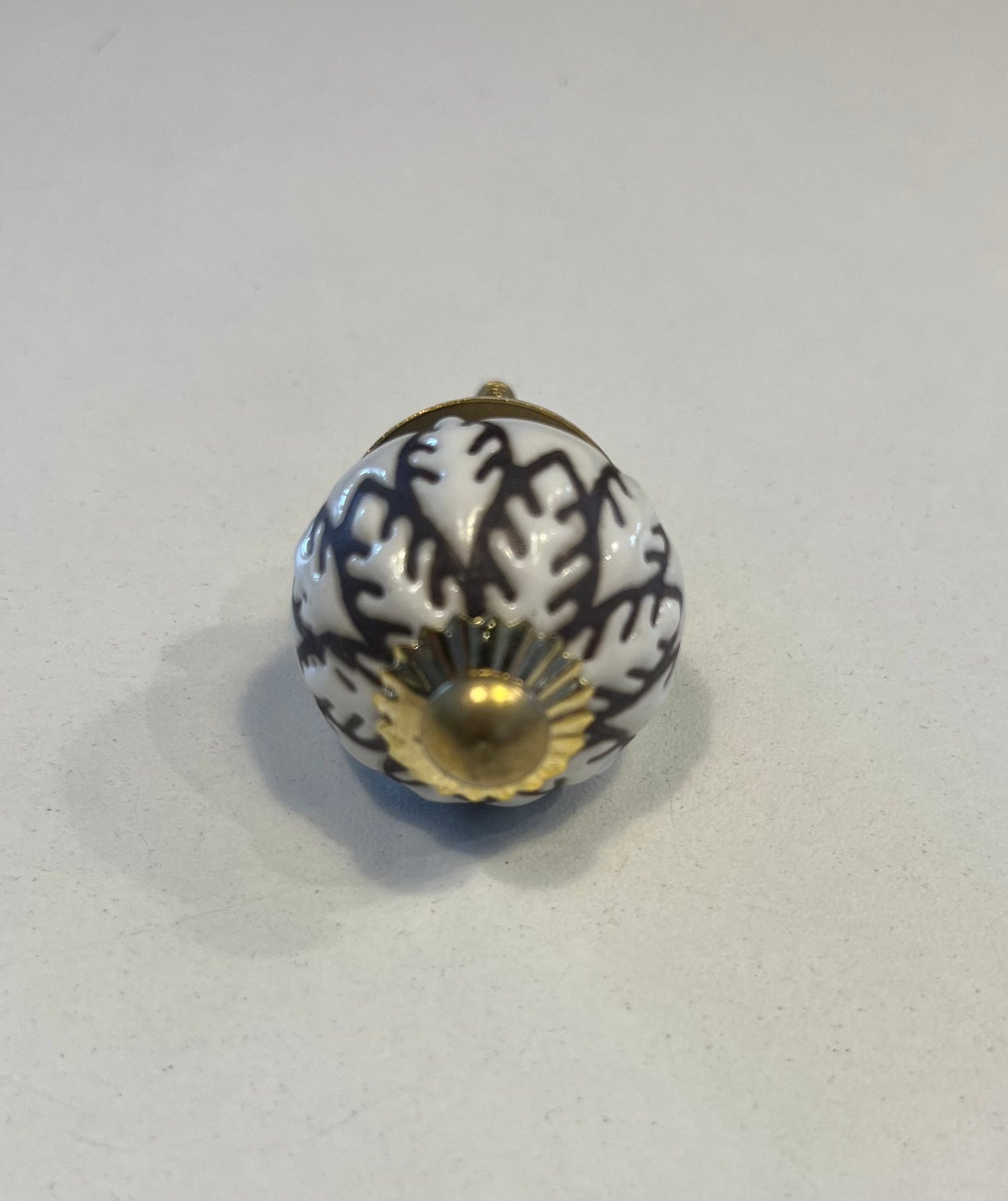 Knobs: Ceramic Door or Drawer Knobs