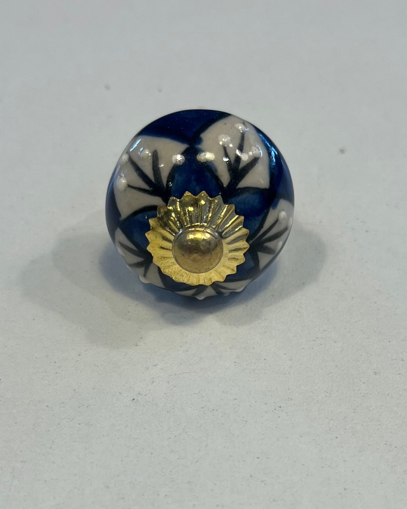 Knobs: Ceramic Door or Drawer Knobs