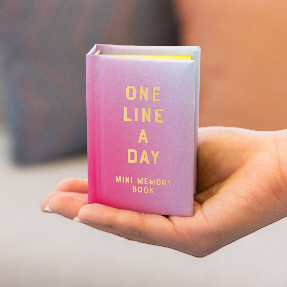 Radiant Glow Mini One Line a Day - A One-Year Memory Book
