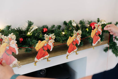 FATHER CHRISTMAS GARLAND