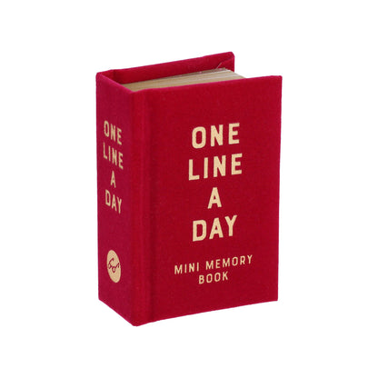 Rose Velvet Mini One Line a Day - A One-Year Memory Book