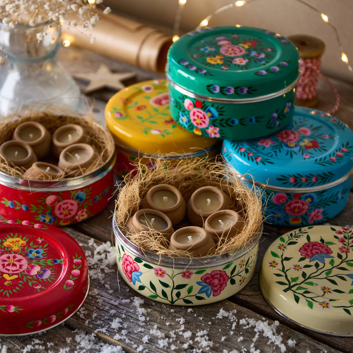 Hand-Painted Candle Gift Tin | x5 Dalit Candles - Red